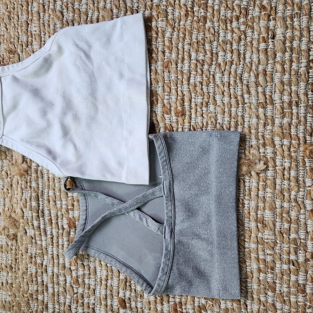 2 Womens Gilly Hicks Gray and White Crop Tops Size Medium